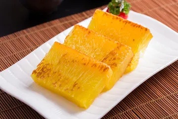 黄金糕的正确吃法，黄金糕的食用技巧分享