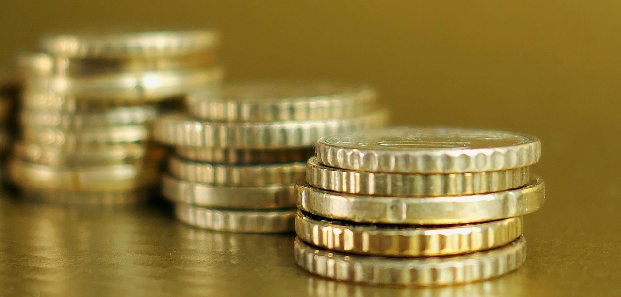 铂金和黄金哪个收购 铂金回收价格和黄金回收价格