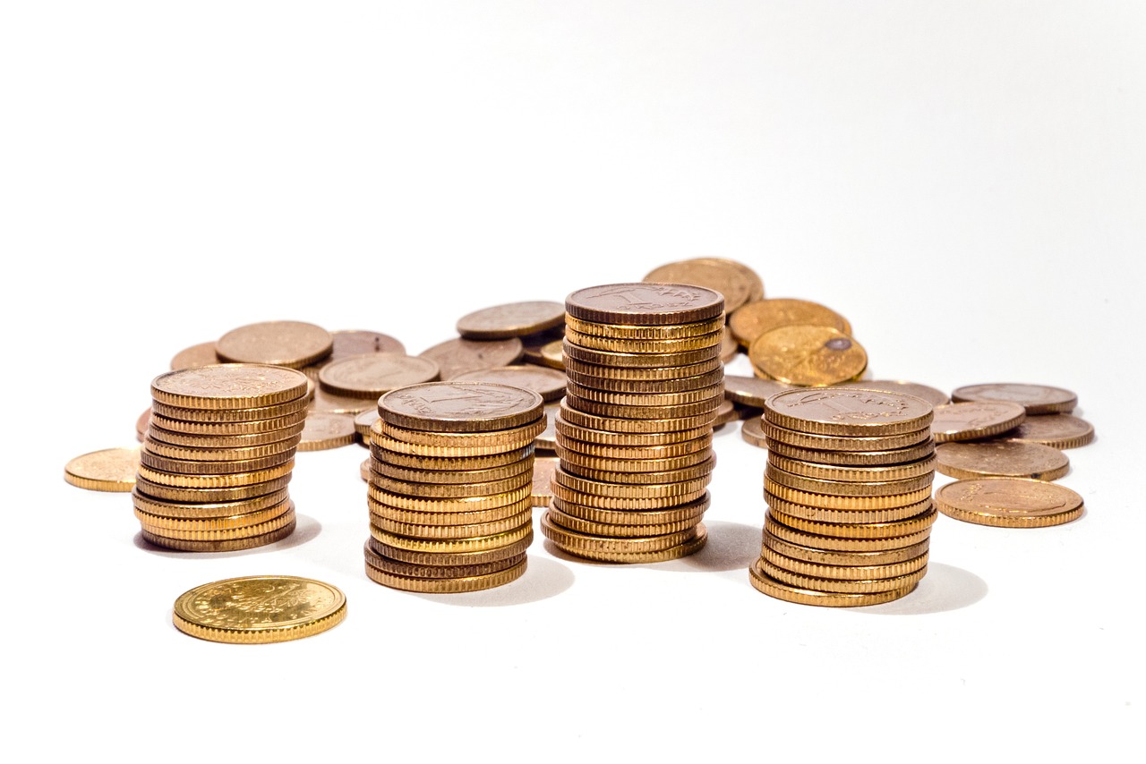 黄金分割指标公式应用详解，设计、艺术、金融等领域的使用方法