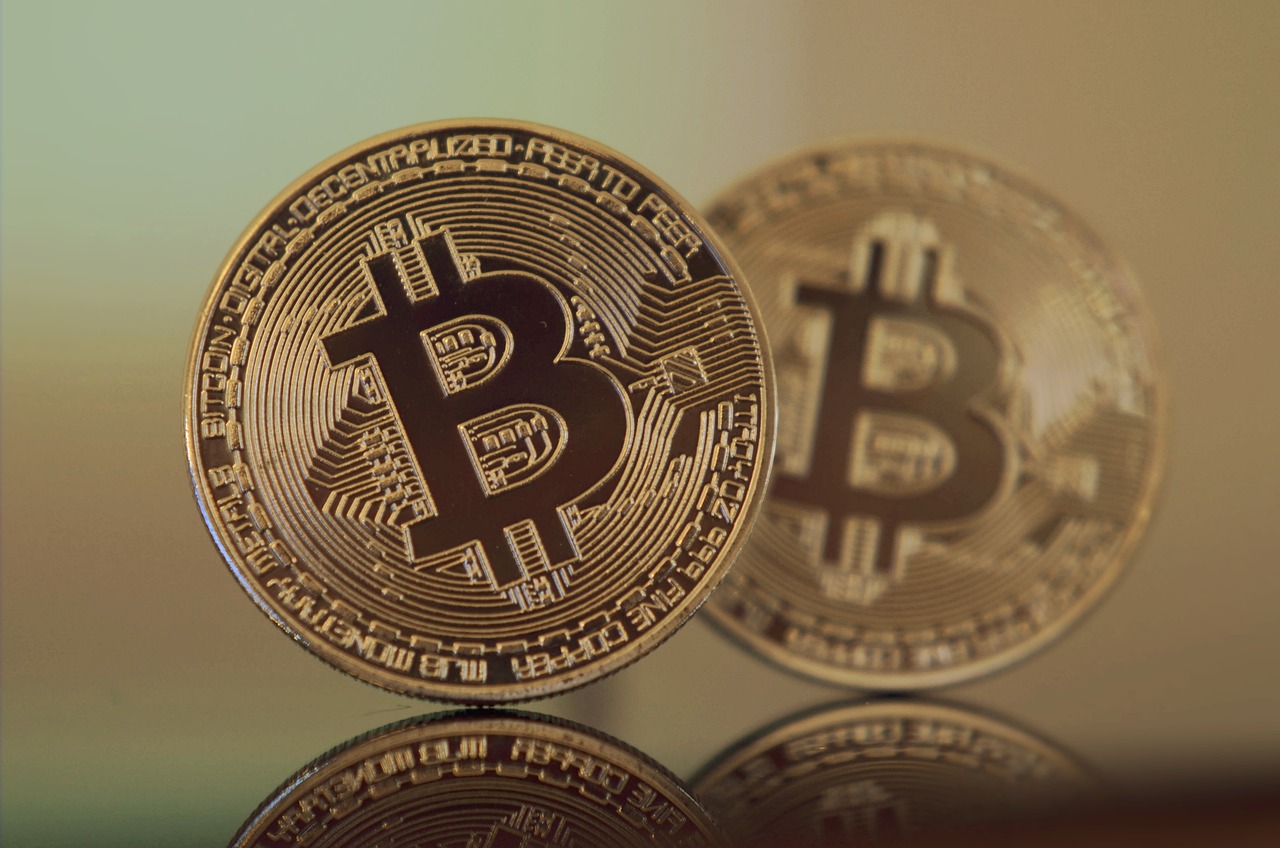 黄金和比特币哪个安全 黄金和比特币哪个安全性高