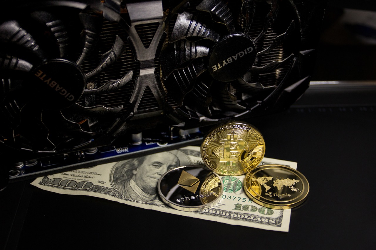 铂金和黄金价格哪个贵 铂金和黄金哪个贵多少钱一克