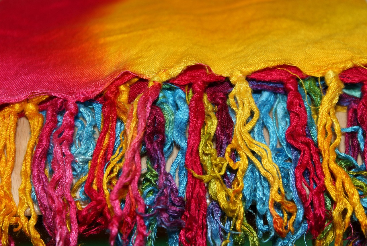 黄金色衣服的独特制作工艺