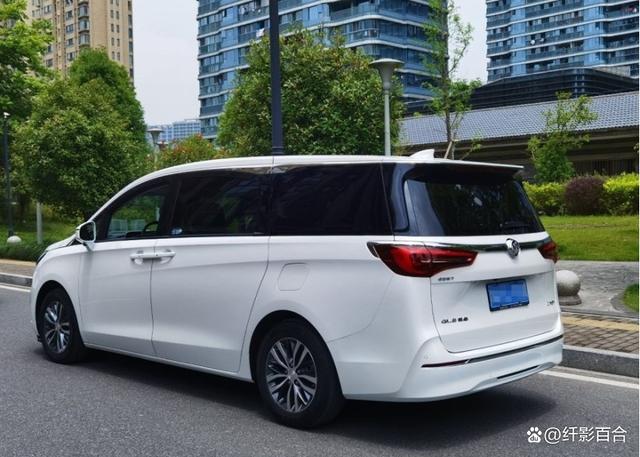 别克gl8保姆车怎么选 别克gl8保姆车怎么选择