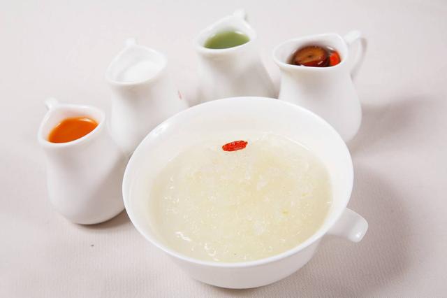 燕窝是什么味道的 燕窝的味道是什么味道