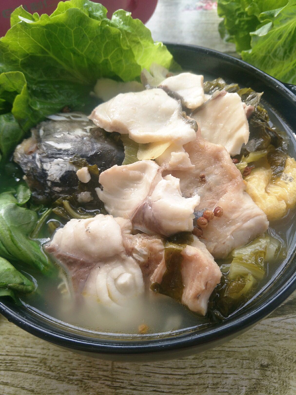 纸包酸菜鱼火锅的正宗做法 