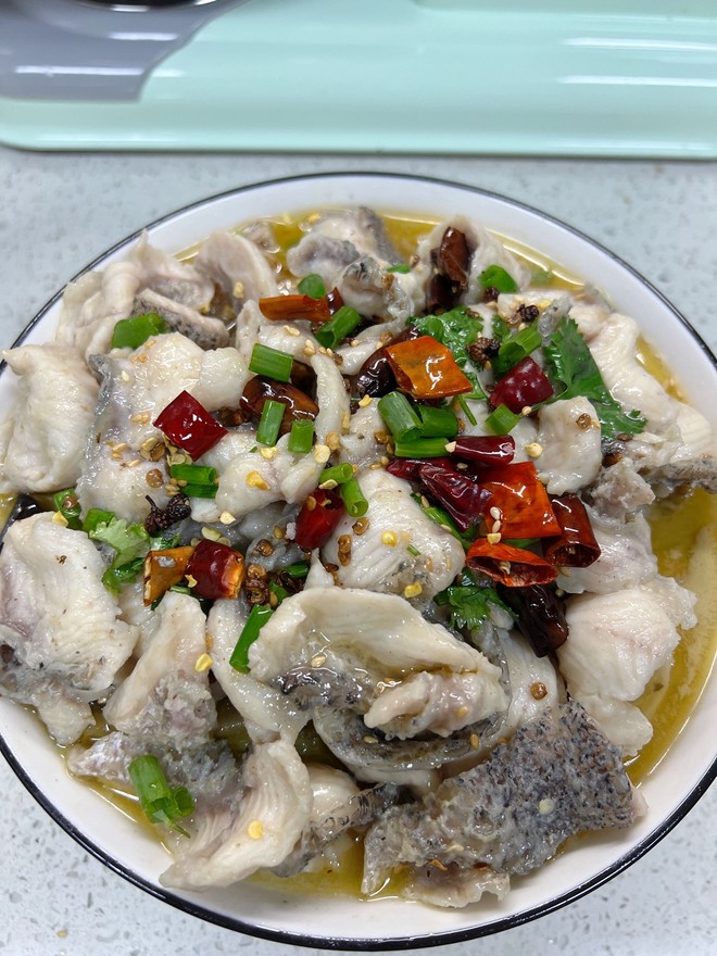 酸菜鱼视频最正宗的做法 酸菜鱼视频最正宗的做法大全