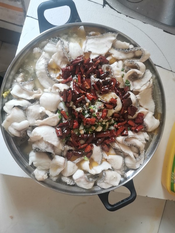 酸菜鱼的正宗做法广东 酸菜鱼的做法 最正宗的做法视频