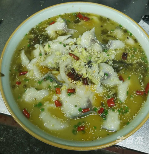 酸菜鱼的正宗做法黄小厨 酸菜鱼的做法家常做法视频窍门