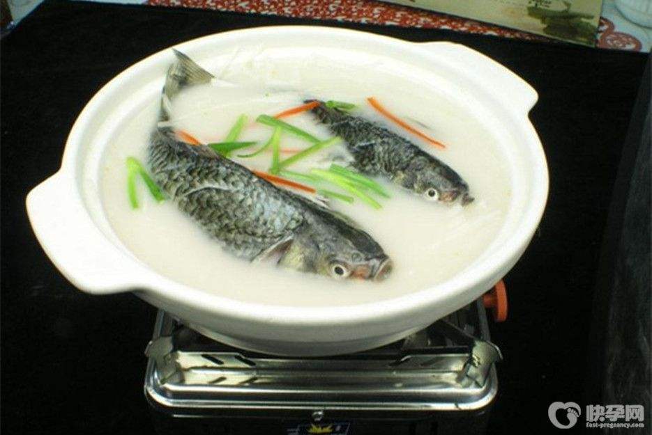 产妇可以吃鱼汤吗(产妇可不可以喝鱼汤)
