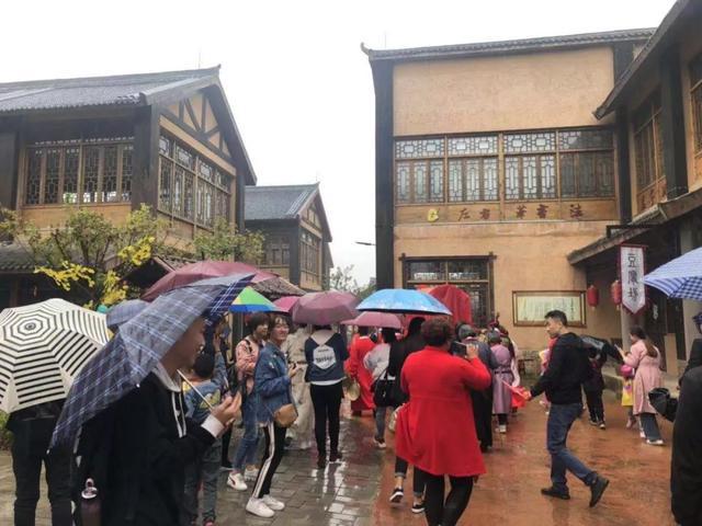 宝鸡雨天去哪玩最好玩(宝鸡下雨天去什么地方玩啊)
