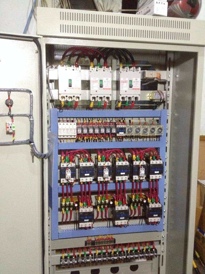 控制柜主备电(配电柜主控项目)